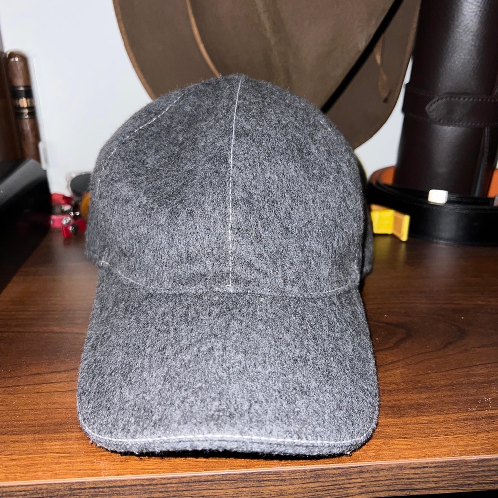 Gucci Grey Wool Baseball Cap - Picture 2 of 4